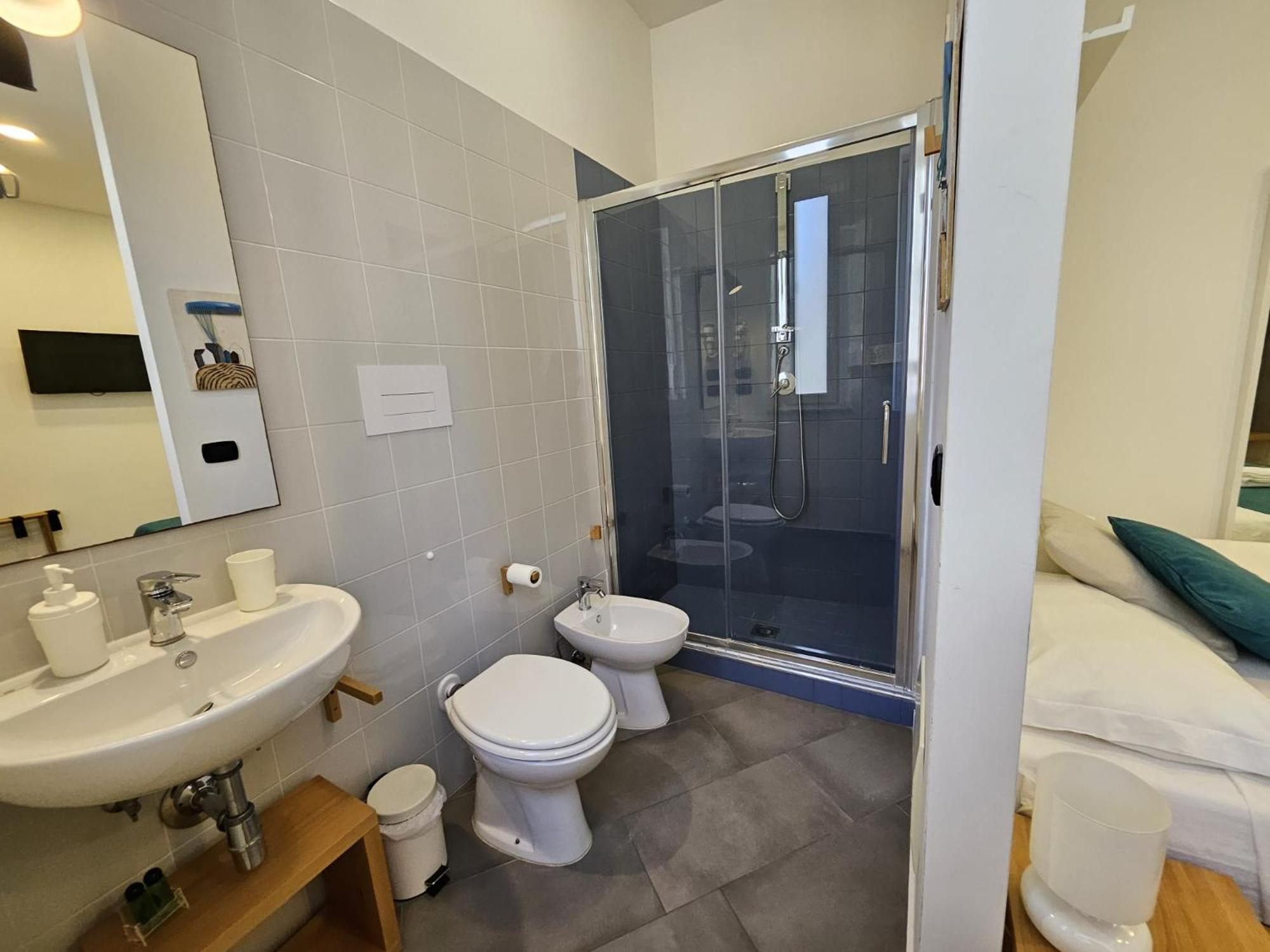 B&B Fuori Squadro - In Centro Con Terrazza Relax Vista Mare Reggio di Calabria Exterior foto
