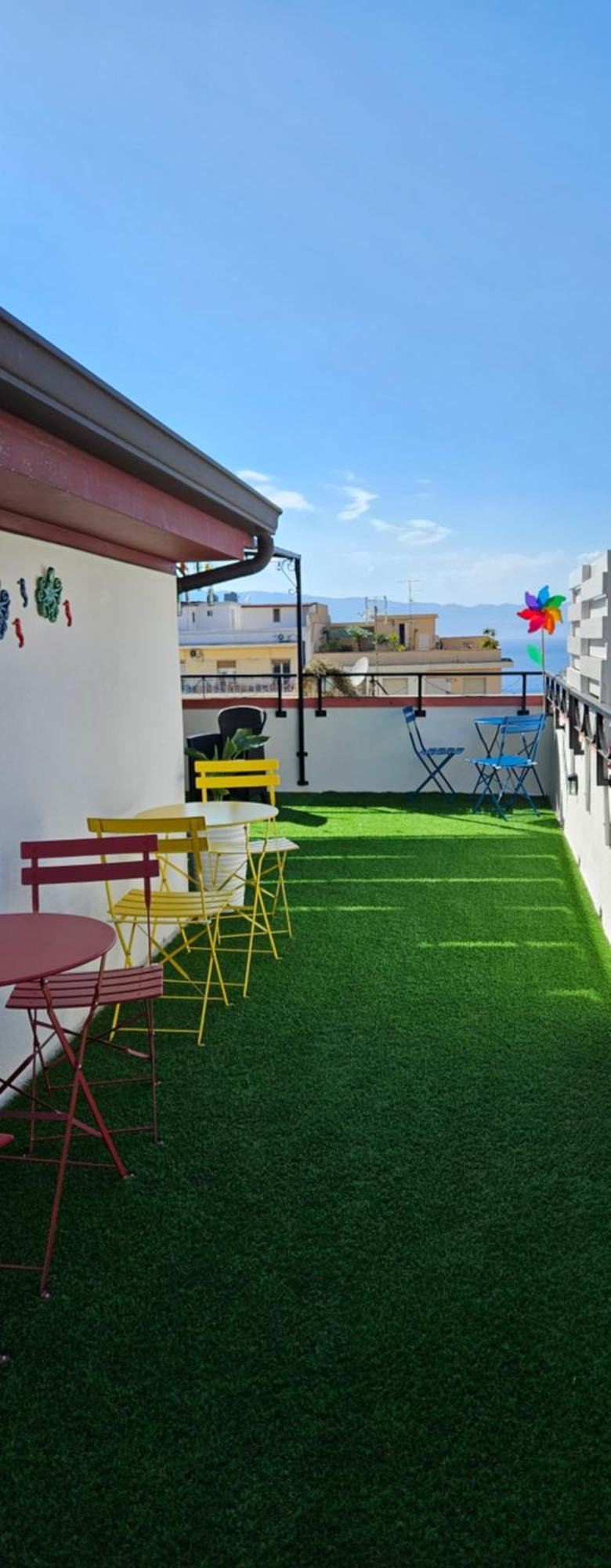B&B Fuori Squadro - In Centro Con Terrazza Relax Vista Mare Reggio di Calabria Exterior foto